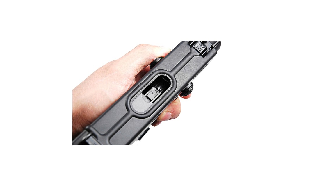TOKYO MARUI SCORPION Vz61 AEG SMG